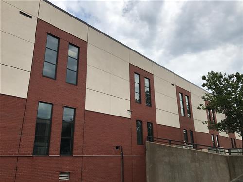 e building 