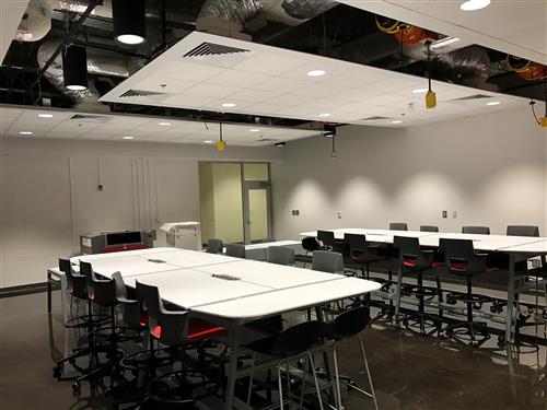 room 2 makerspace 